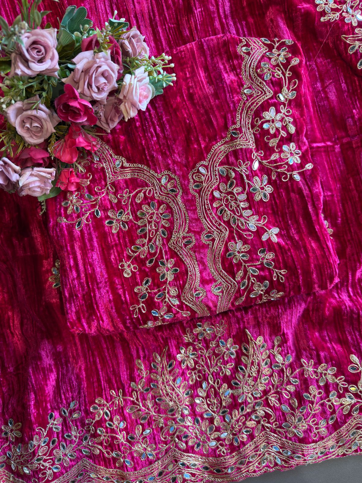 Crushed Velvet Unstitched Suits