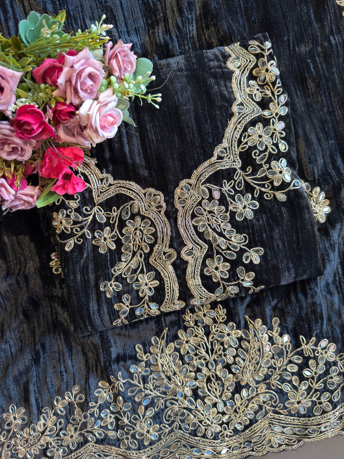 Crushed Velvet Unstitched Suits