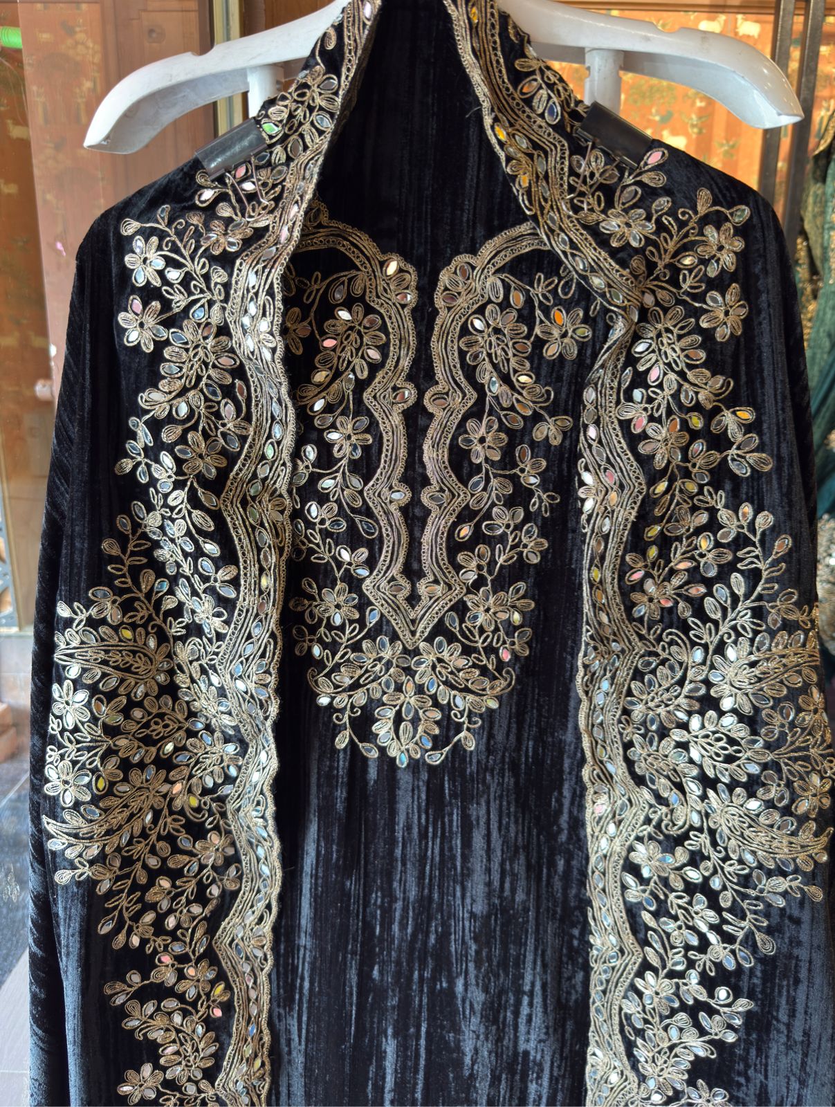 Crushed Velvet Unstitched Suits