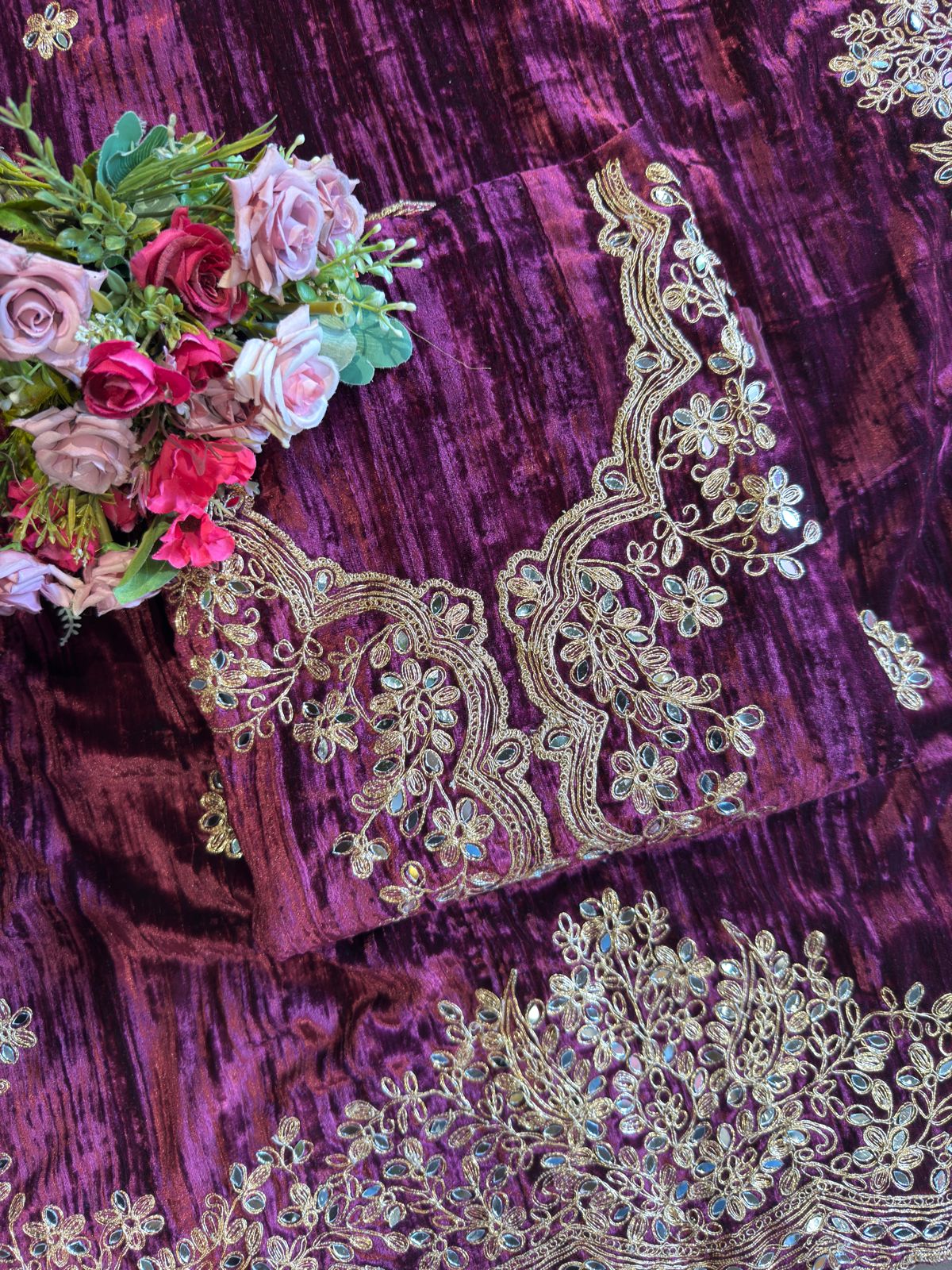 Crushed Velvet Unstitched Suits