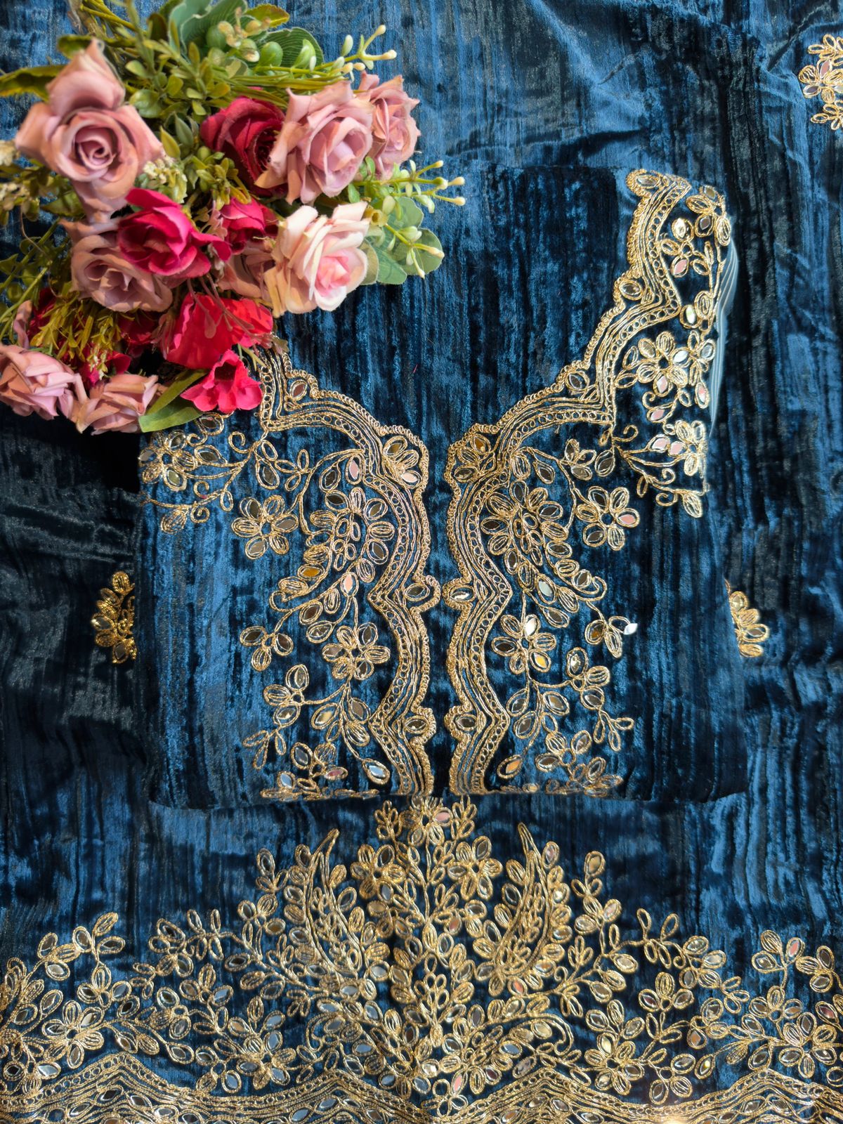 Crushed Velvet Unstitched Suits