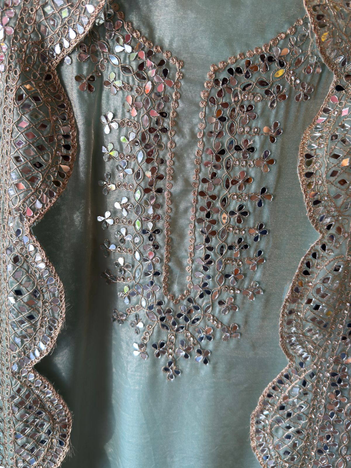 Pure glass tissue shirt