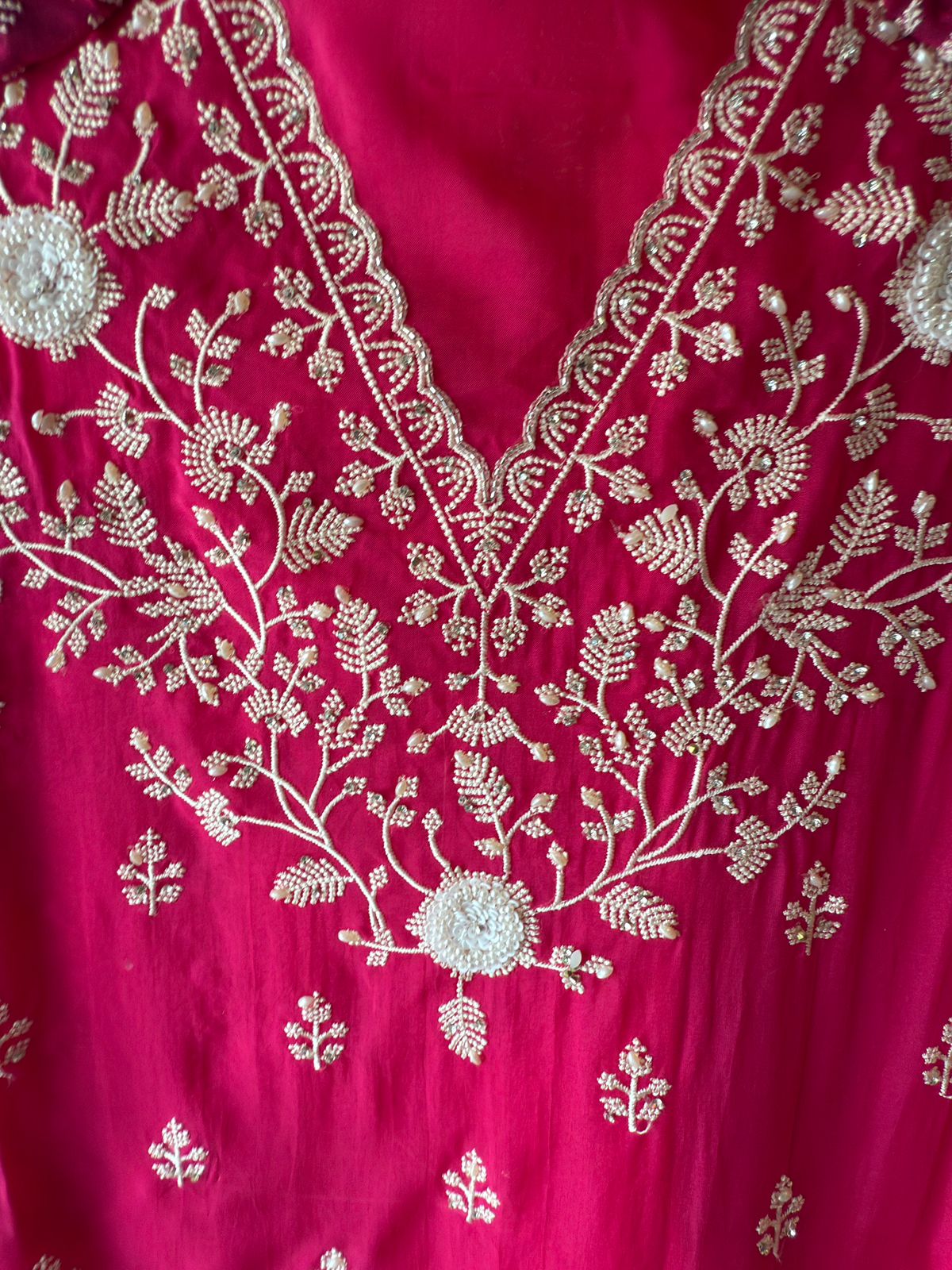 Light semi formal Organza Unstitched Suits