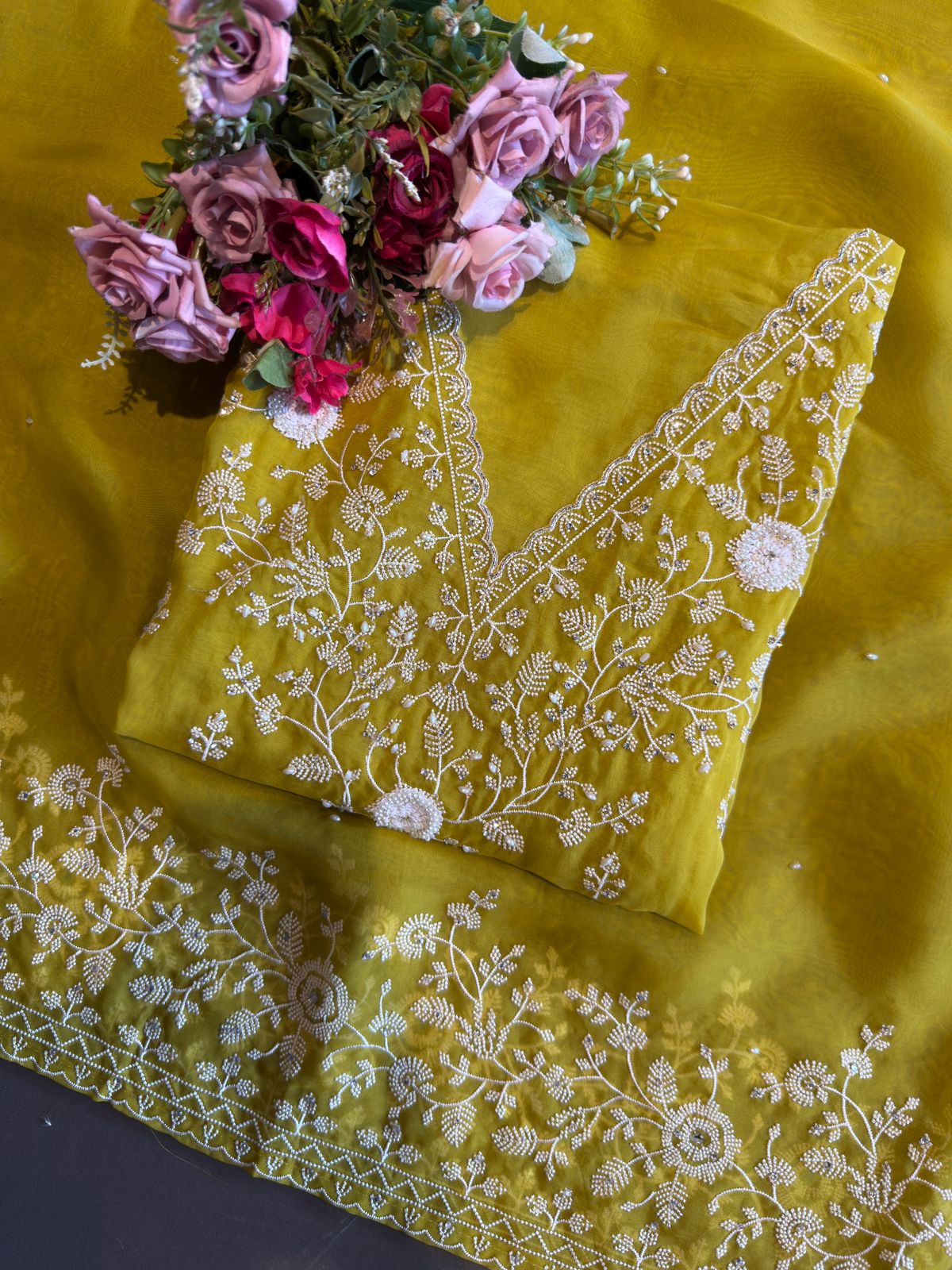 Light semi formal Organza Unstitched Suits