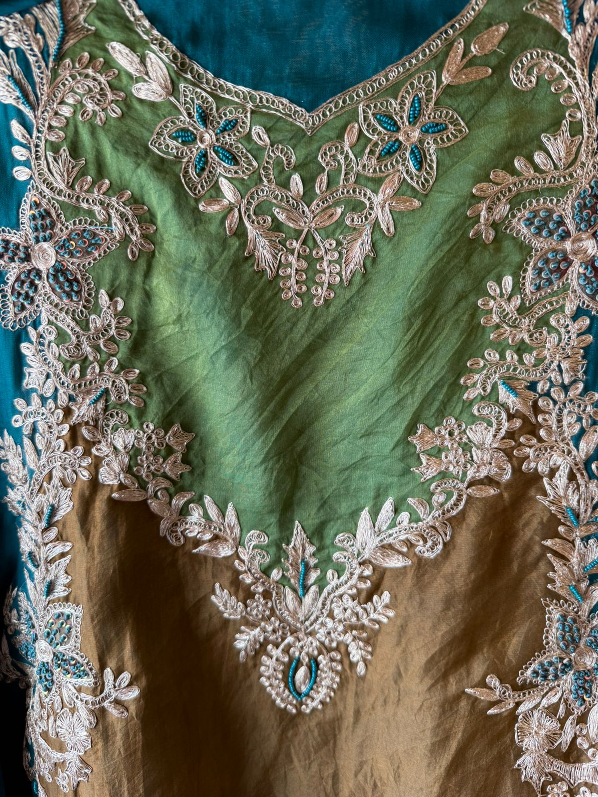 Traditional ethnic outfit