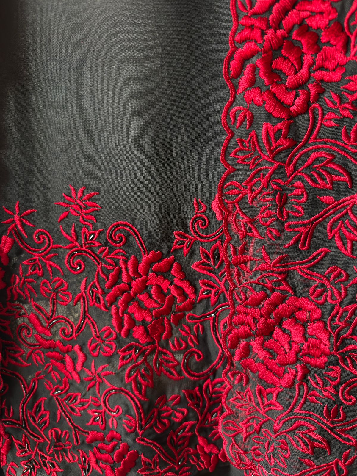 Black & Crimson Elegance – Hand-Embroidered Unstitched Suit