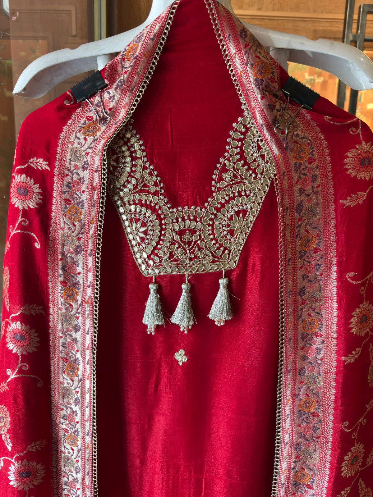 Beautiful ethnic unstitched suit