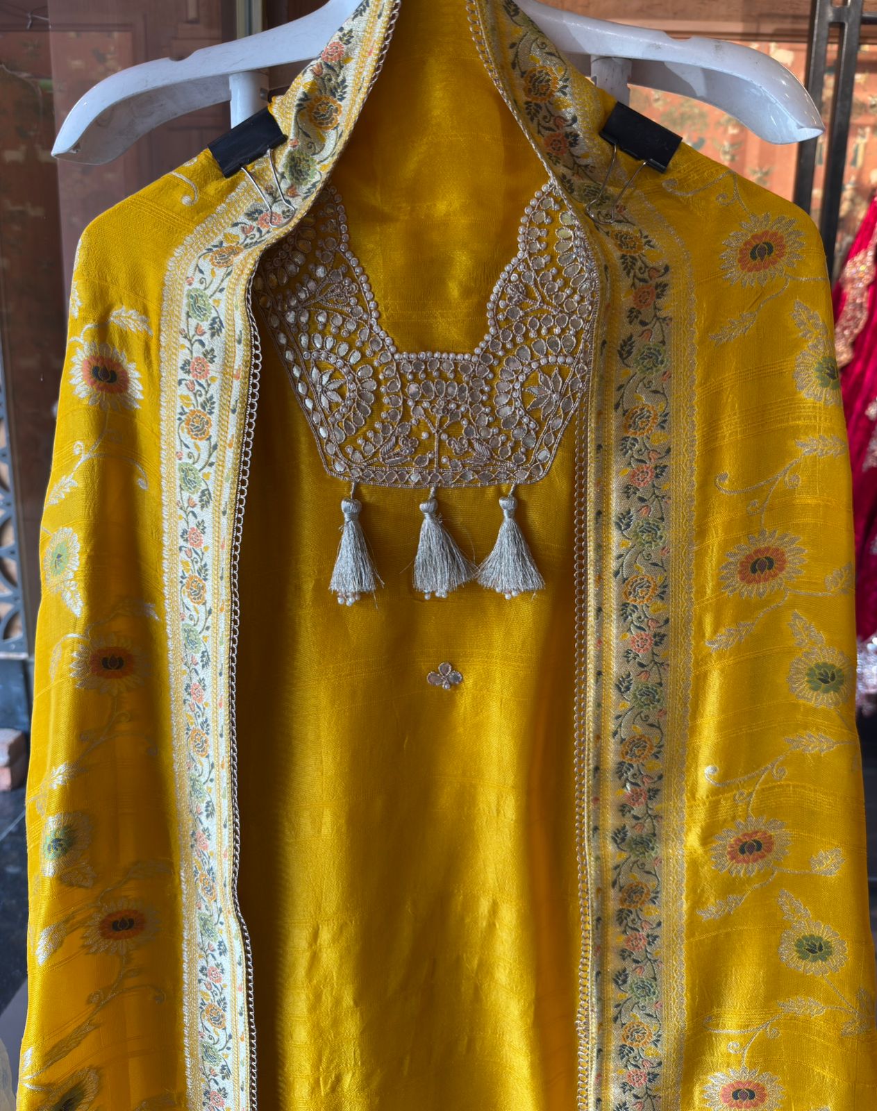 Beautiful ethnic unstitched suit