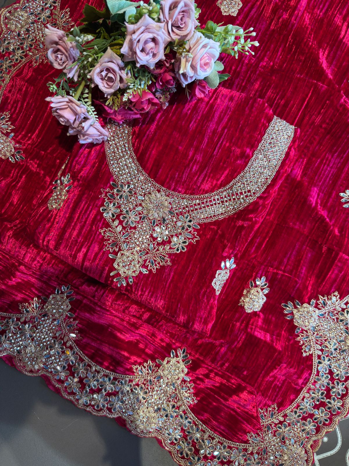 Crushed velvet Unstitched Suit sets