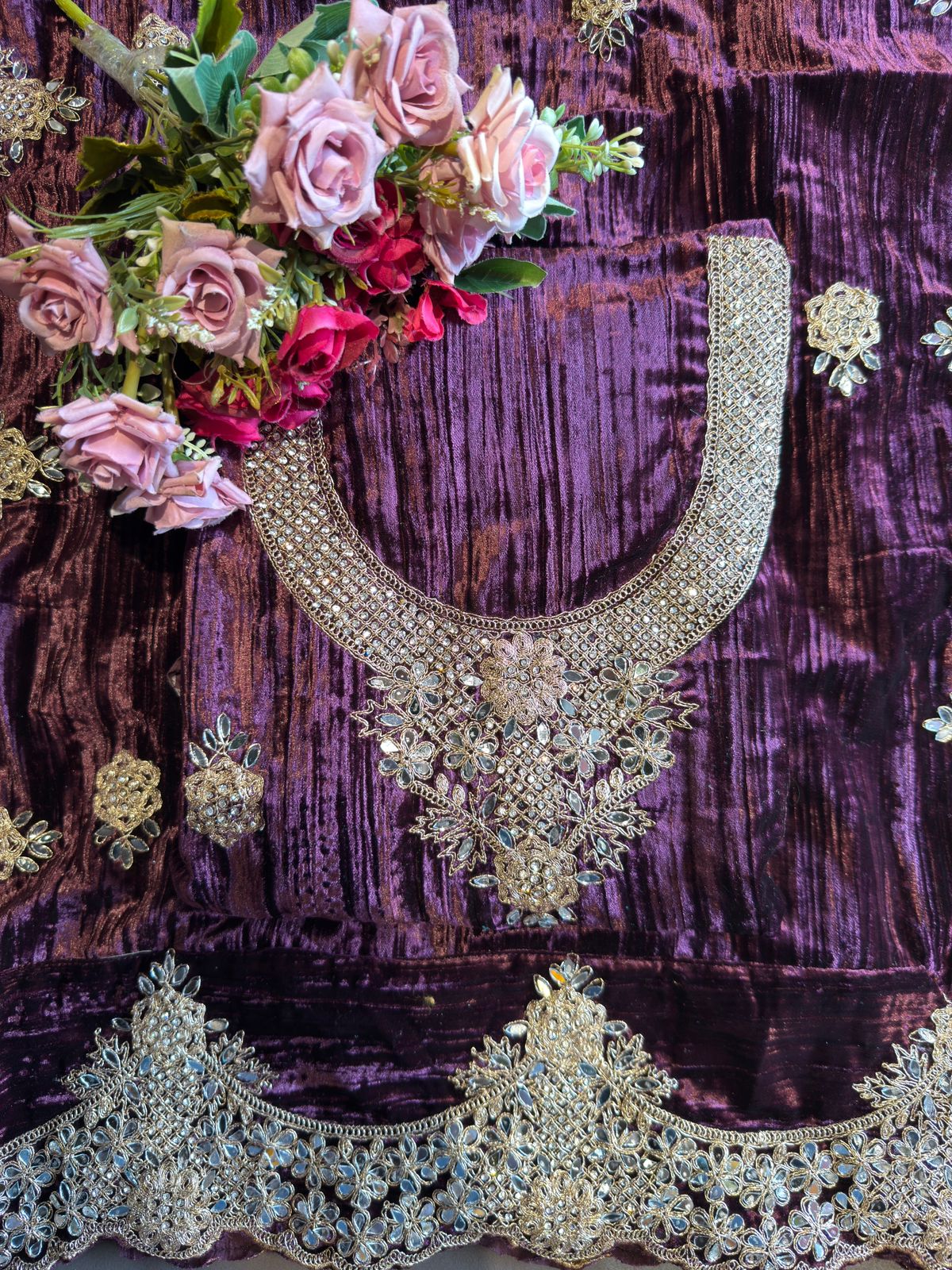 Crushed velvet Unstitched Suit sets