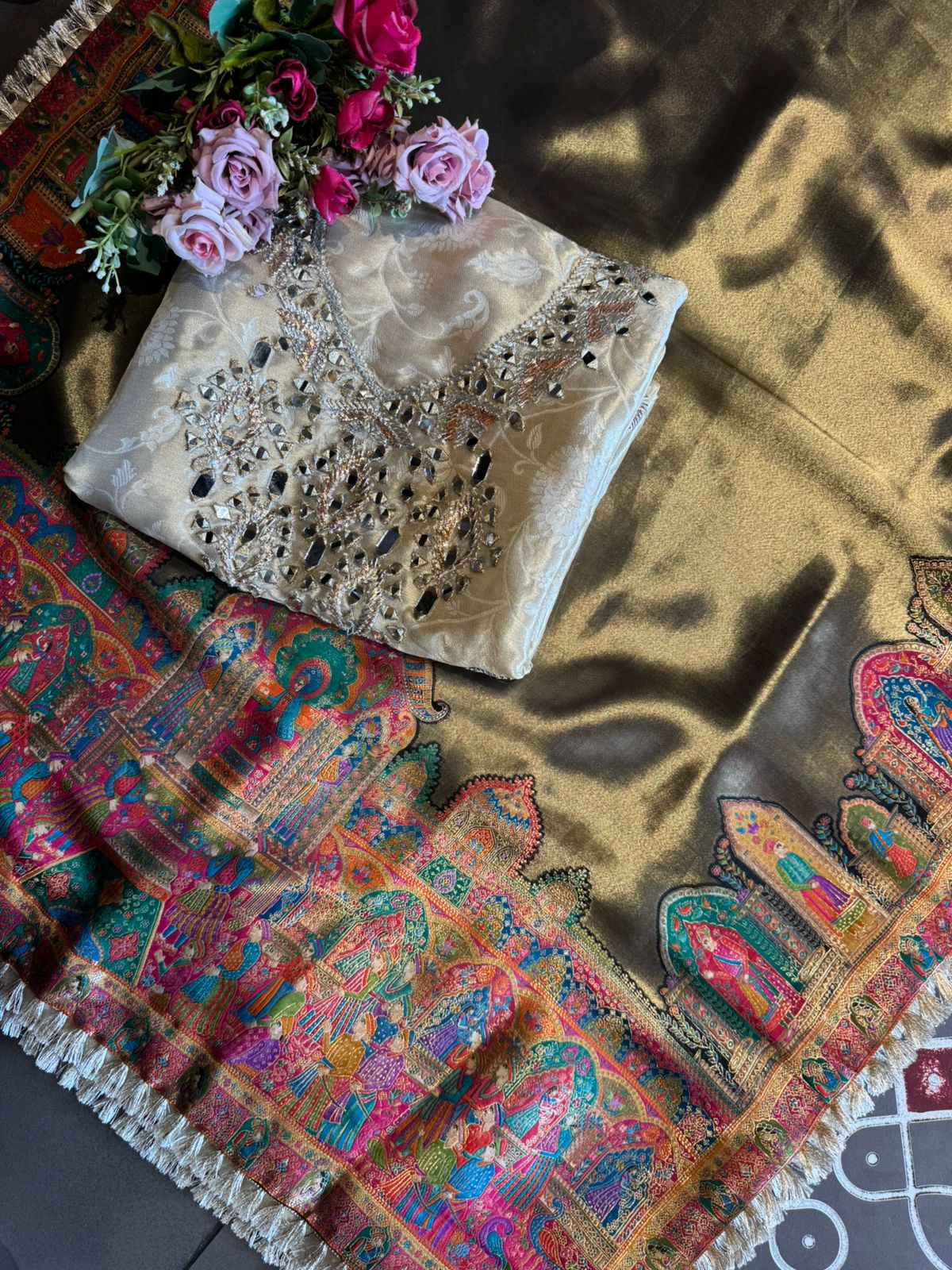 Giraffe Tissue Luxe Suit