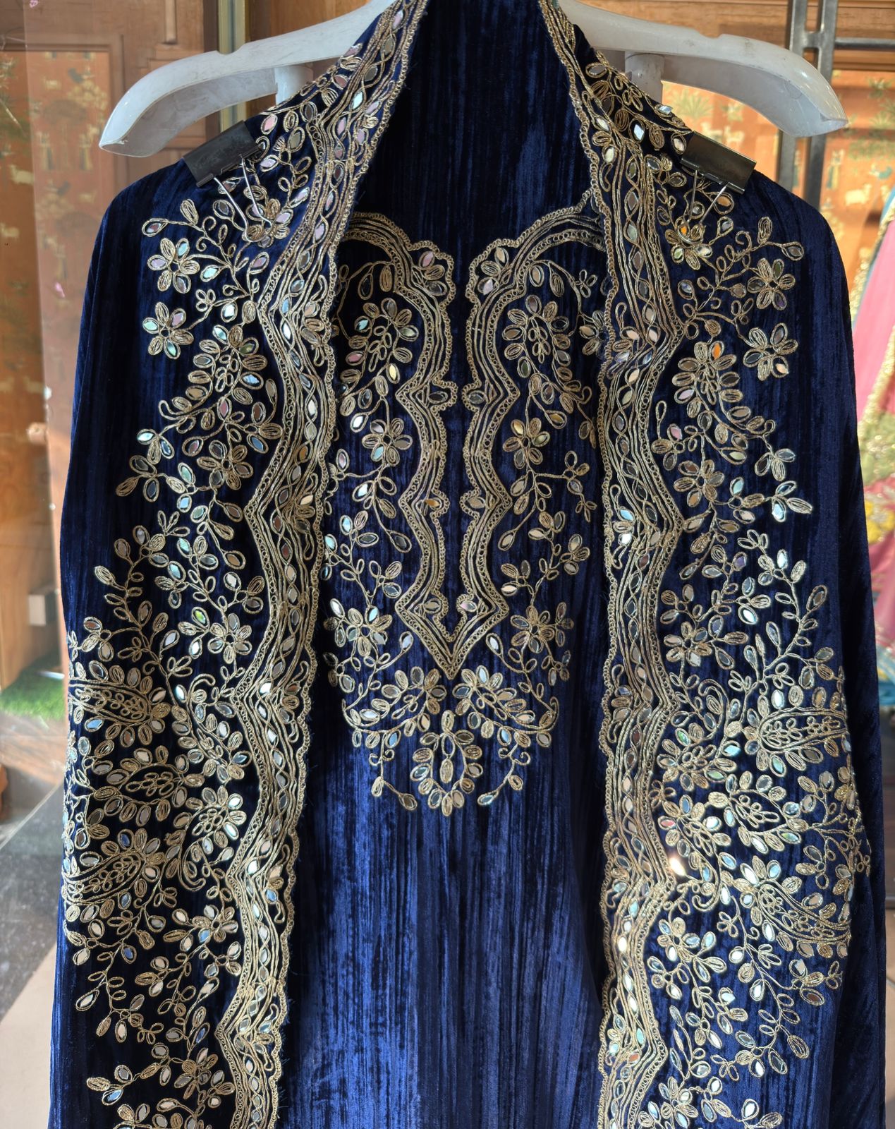 Crushed Velvet Unstitched Suits