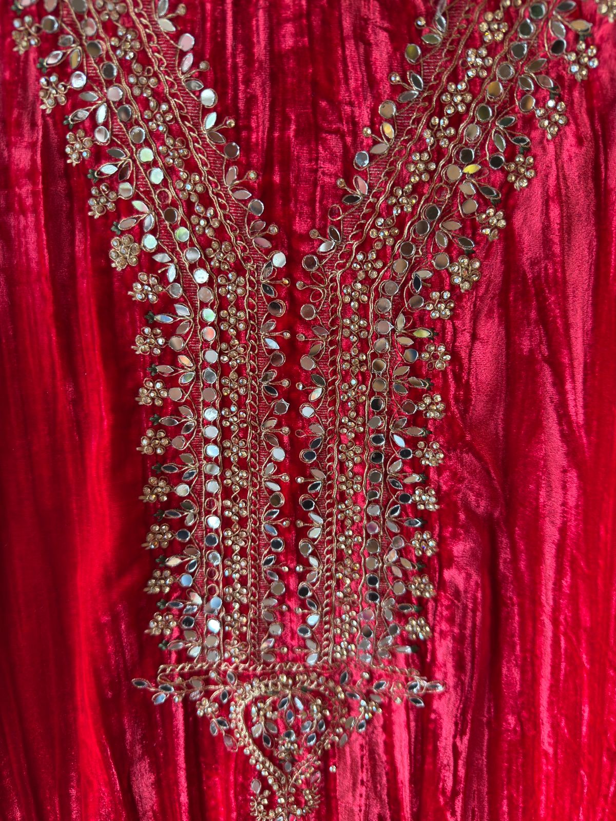 Embellished Velvet Floral Set