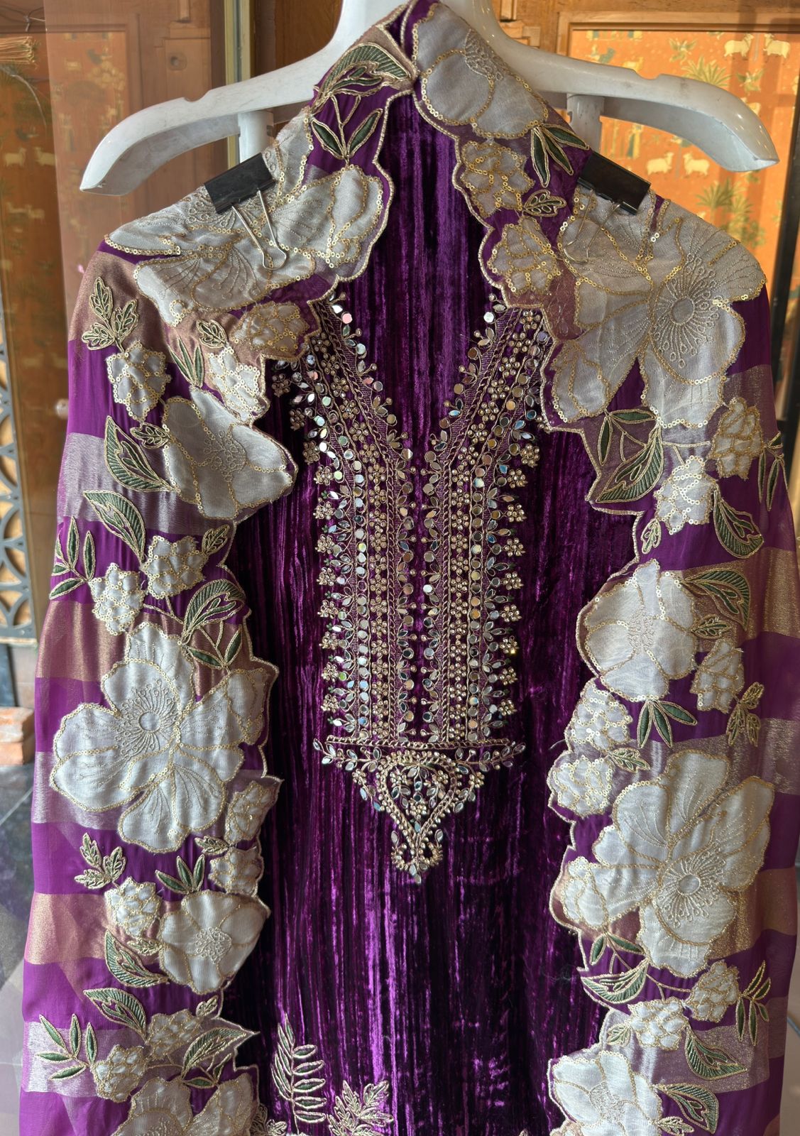 Embellished Velvet Floral Set