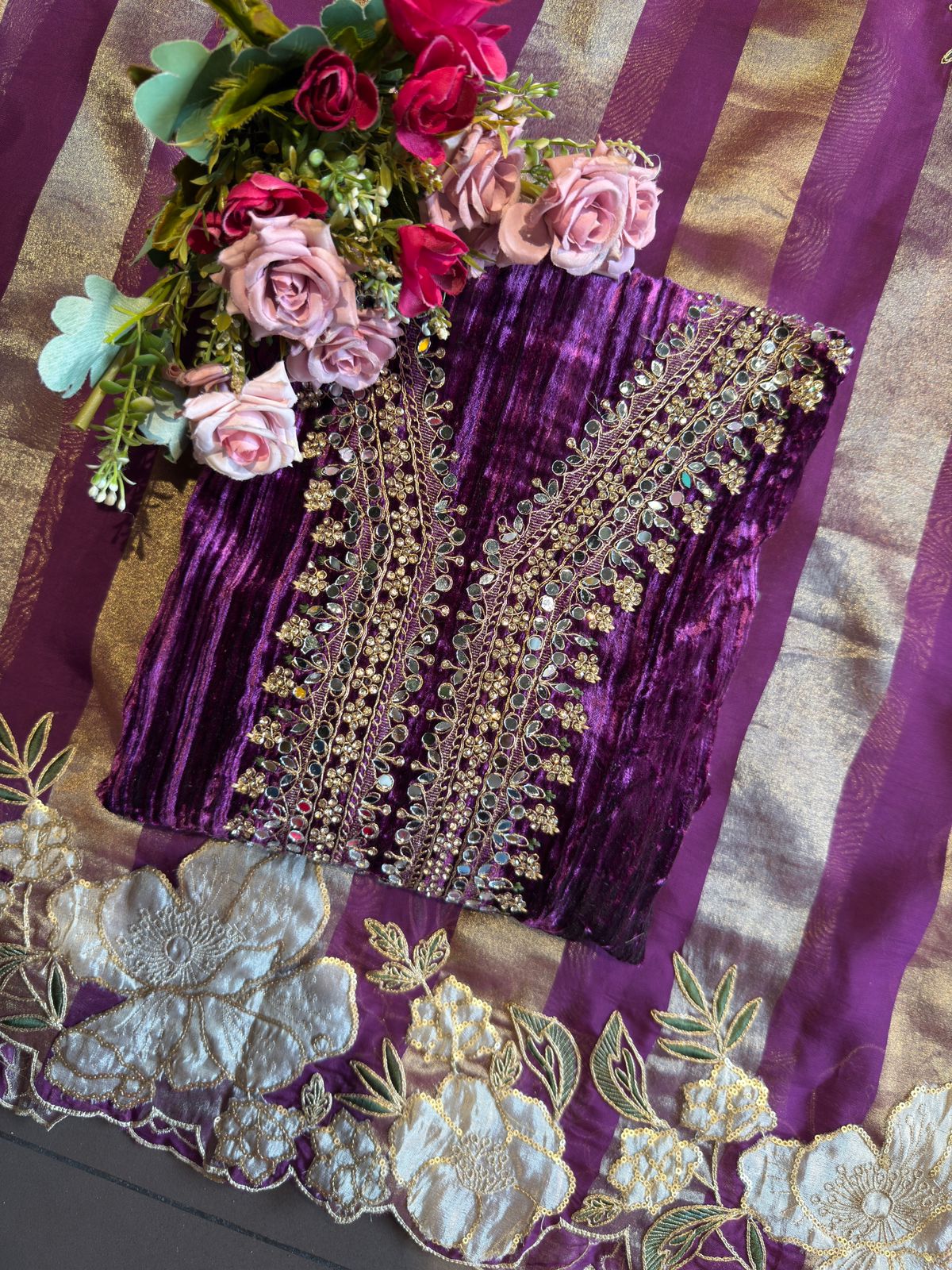 Embellished Velvet Floral Set