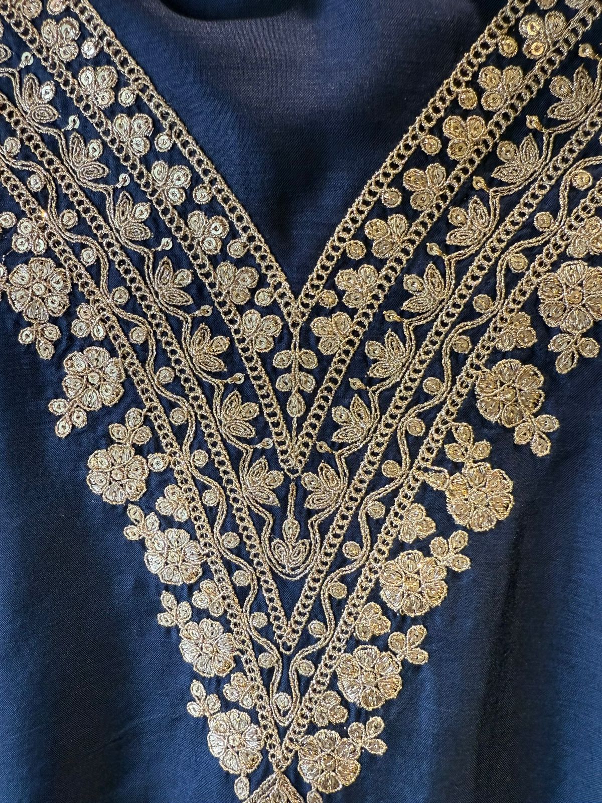 Wedding Unstitched Suit with Zari & Bandhani Dupatta