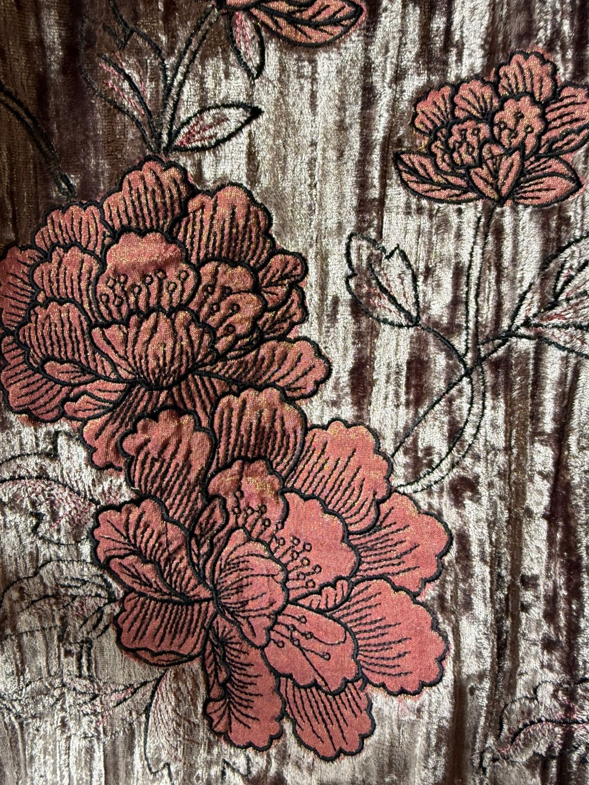 Crushed velvet Unstitched Suit