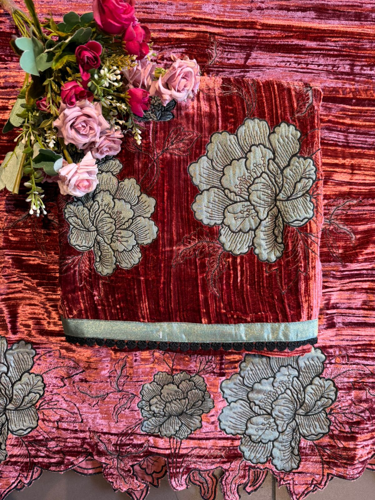 Crushed velvet Unstitched Suit