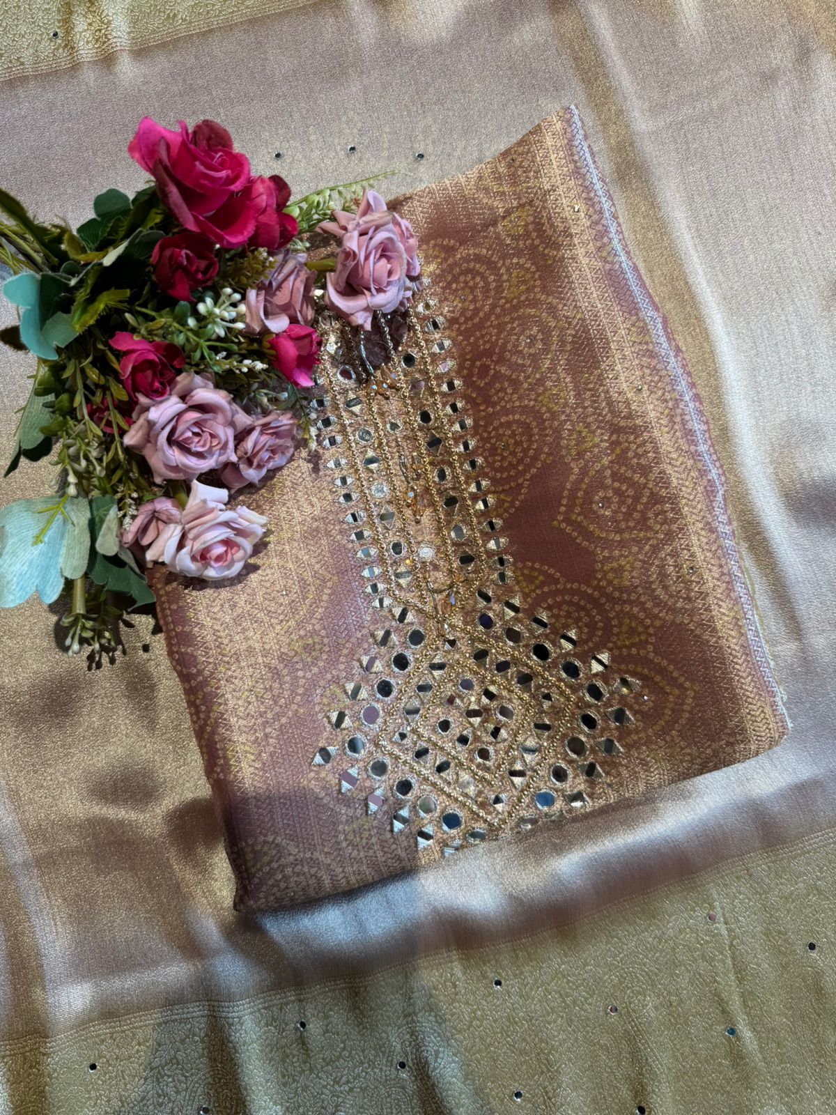 Bandhani Jacquard Unstitched Suit