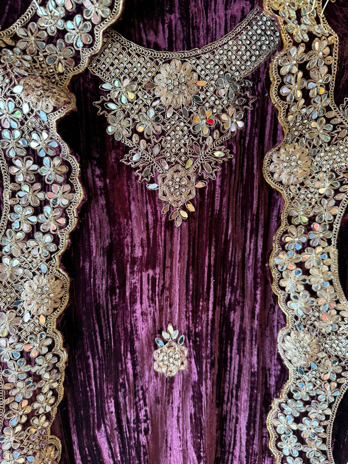 Crushed velvet Unstitched Suit