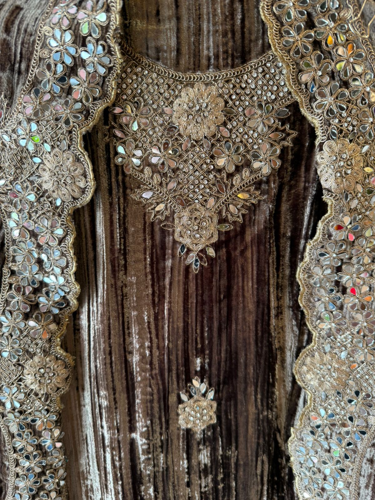 Crushed velvet Unstitched Suit