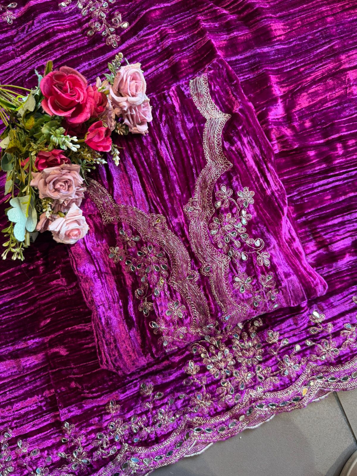 Crushed Velvet Unstitched Suits