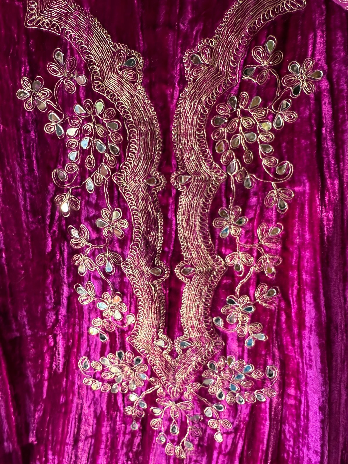 Crushed Velvet Unstitched Suits