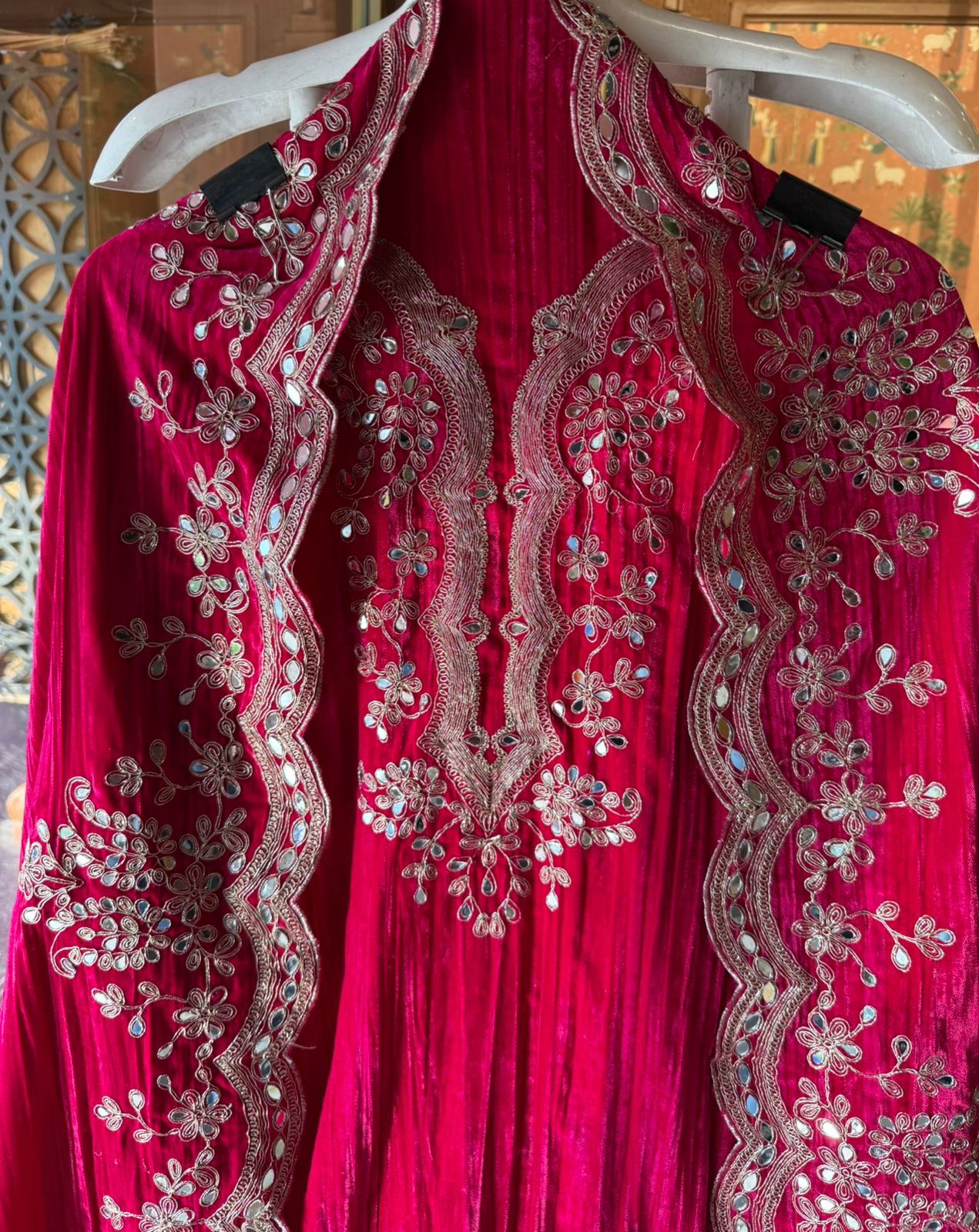 Crushed Velvet Unstitched Suits