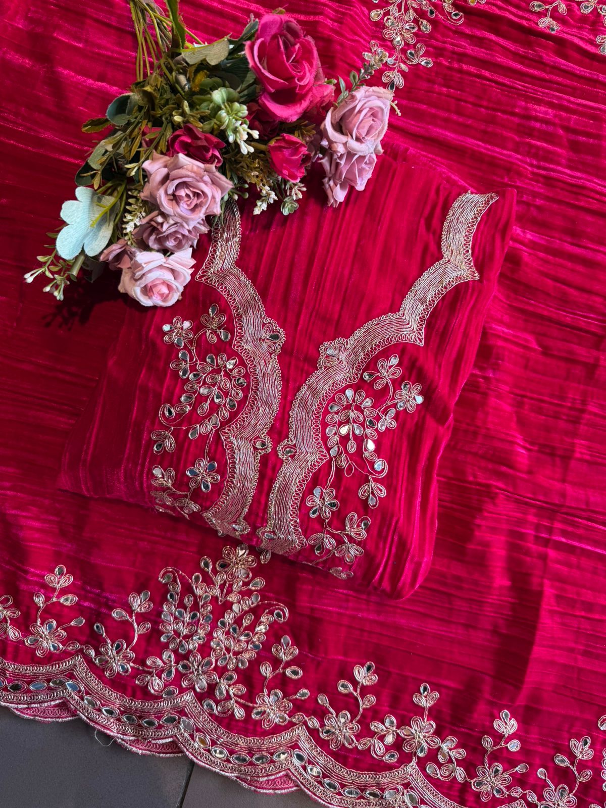 Crushed Velvet Unstitched Suits