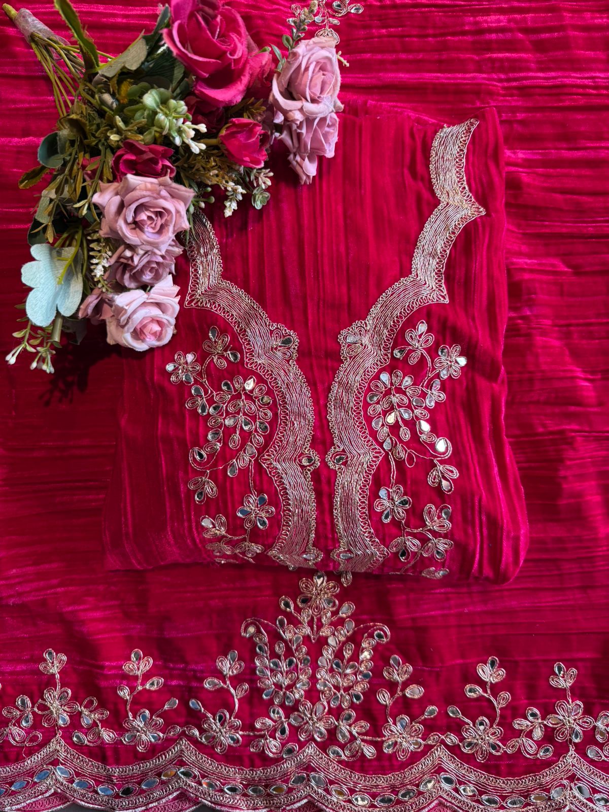 Crushed Velvet Unstitched Suits