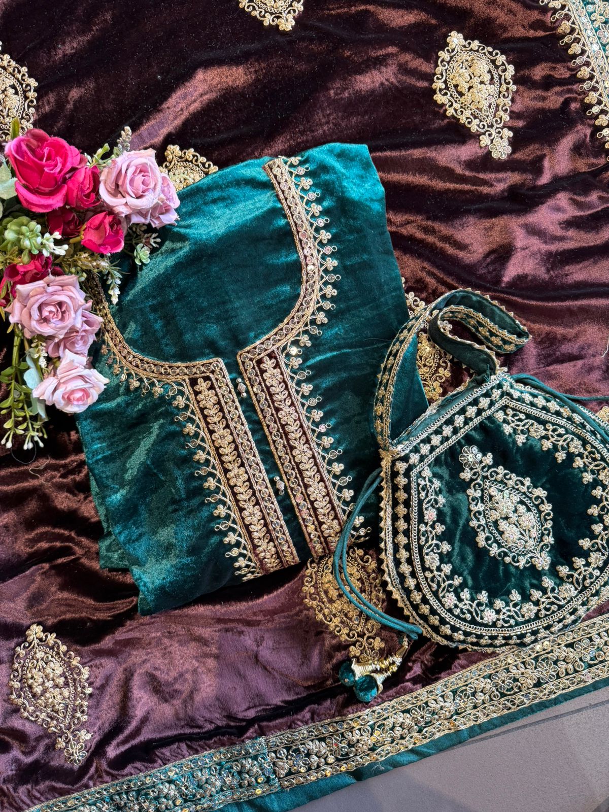 Plain silk velvet Unstitched suit