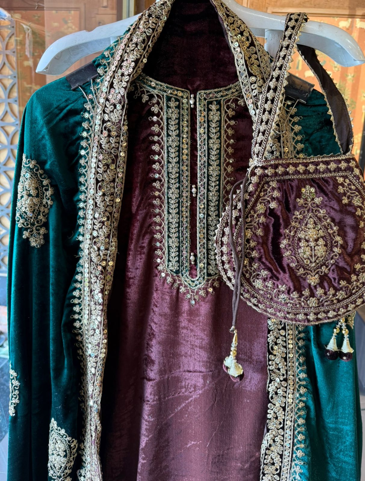 Plain silk velvet Unstitched suit