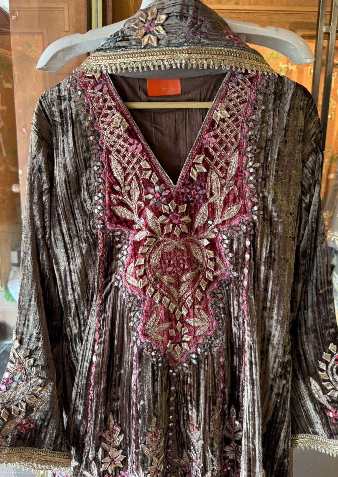 CRUSHED VELVET STITCHED ANARKALI SET