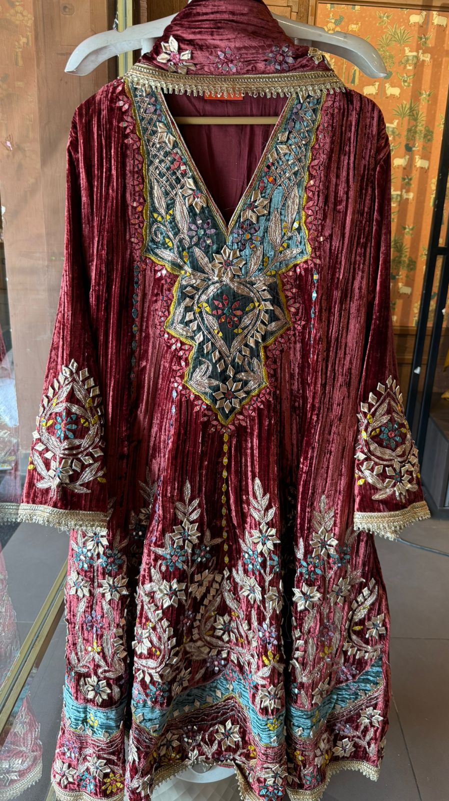 CRUSHED VELVET STITCHED ANARKALI SET