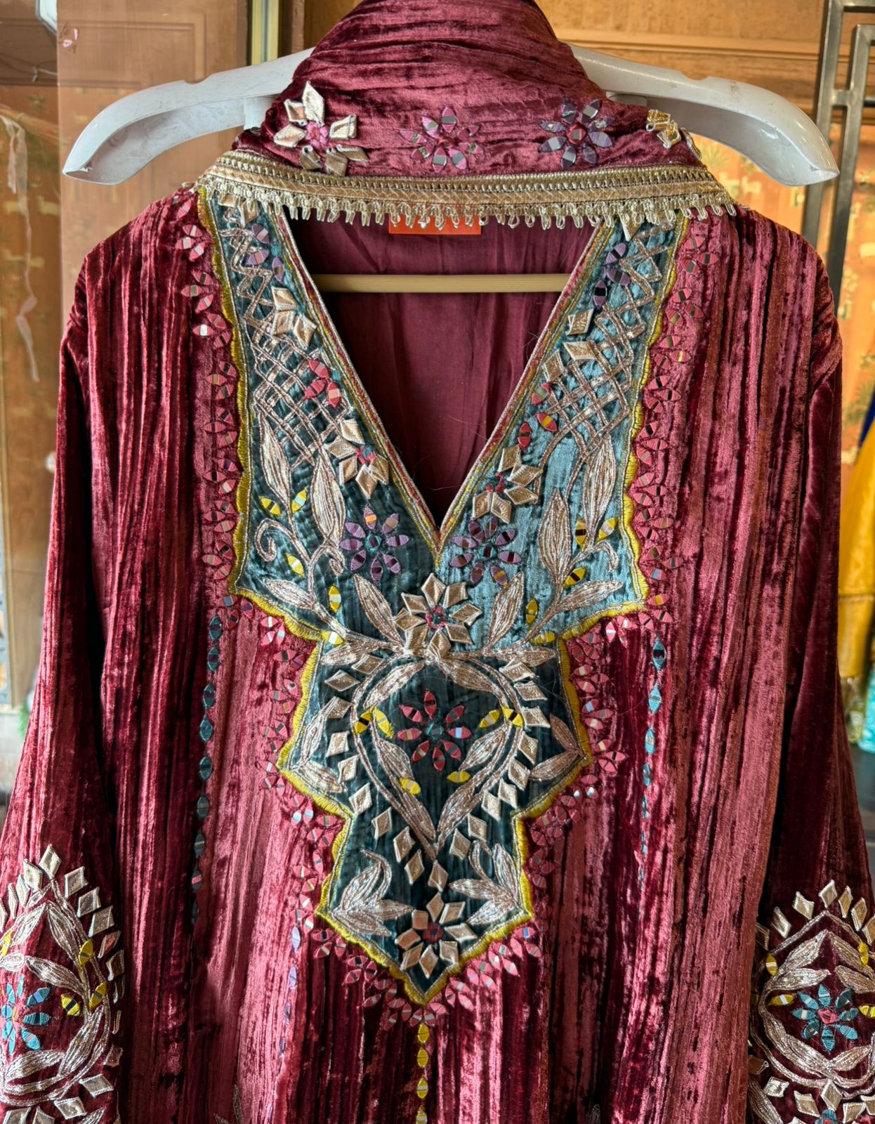 CRUSHED VELVET STITCHED ANARKALI SET