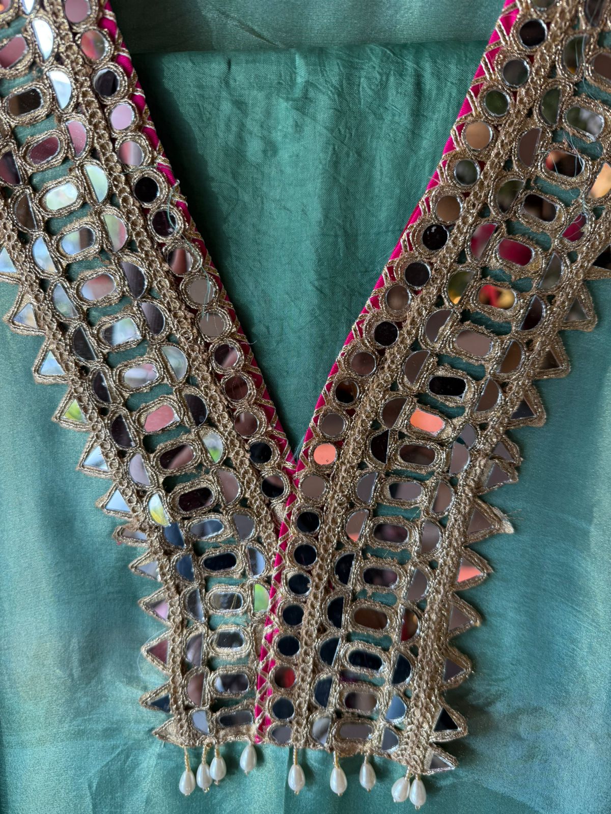 Beautiful ethnic suit set