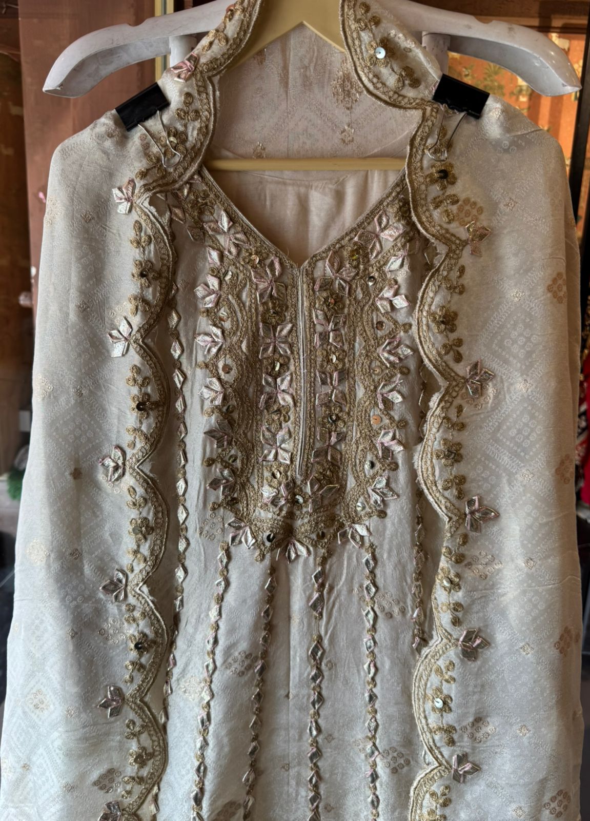 Shimmer Bandej Anarkali suit