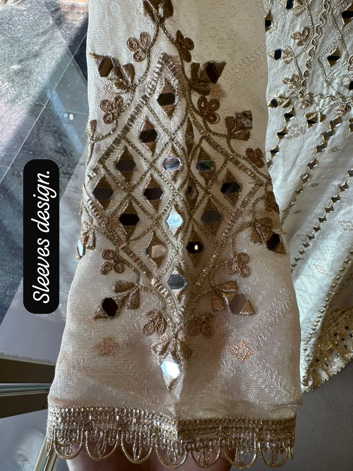 Shimmer Bandej Anarkali suit