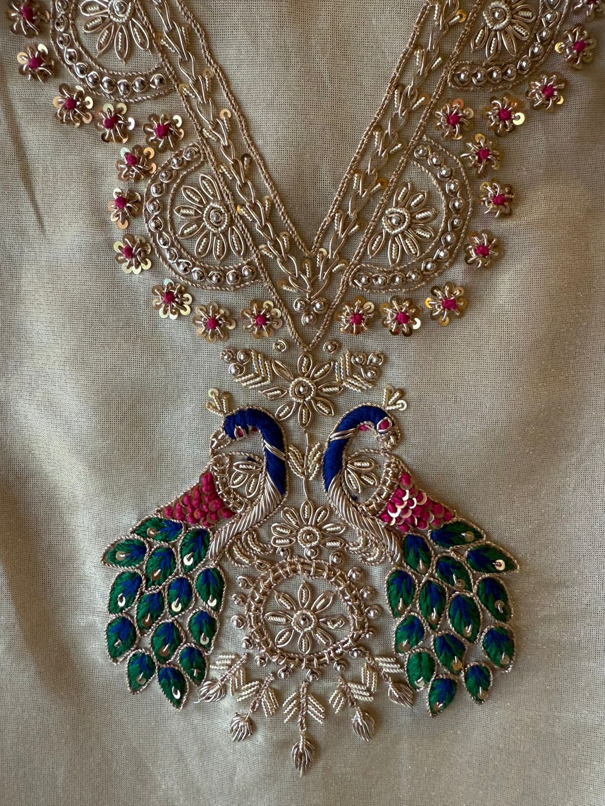 Elegant Zari–Resham Peacock Embroidered Unstitched Suit