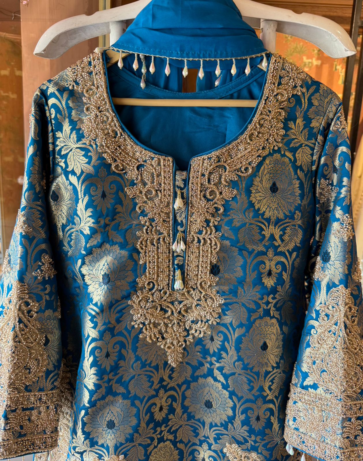 Festive ethnic Suit set