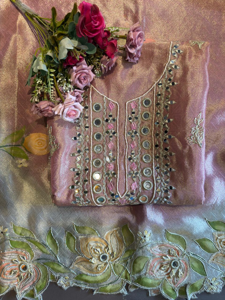 Giraffe tissue beautiful Suit