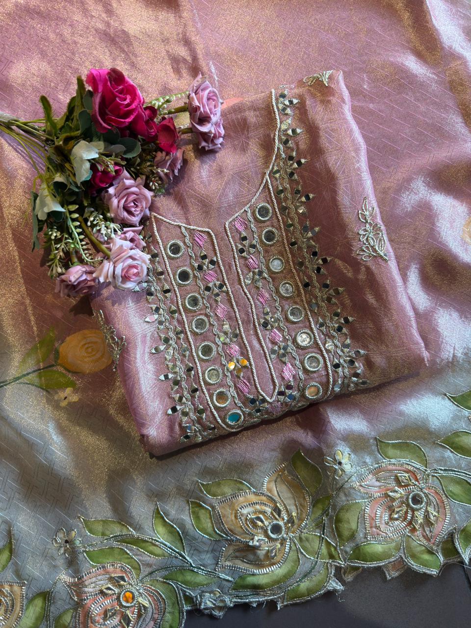 Giraffe tissue beautiful Suit