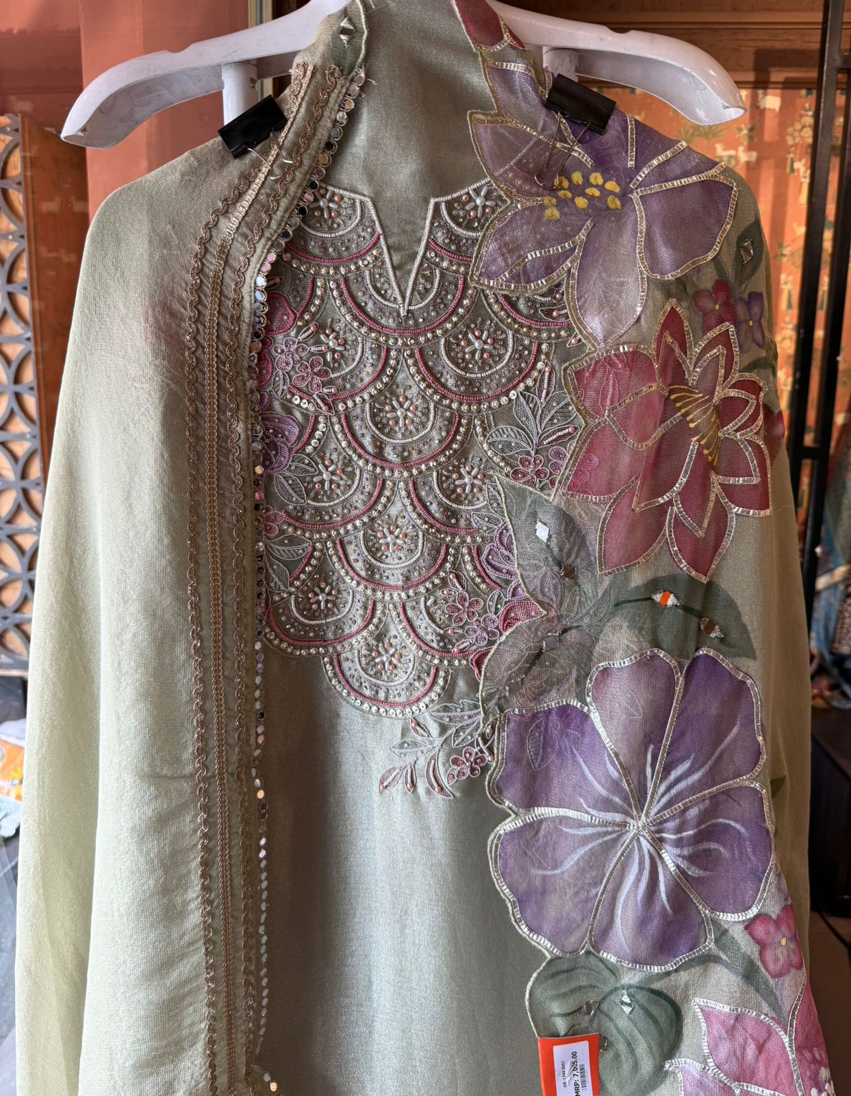 Tissue unstitched Suit set