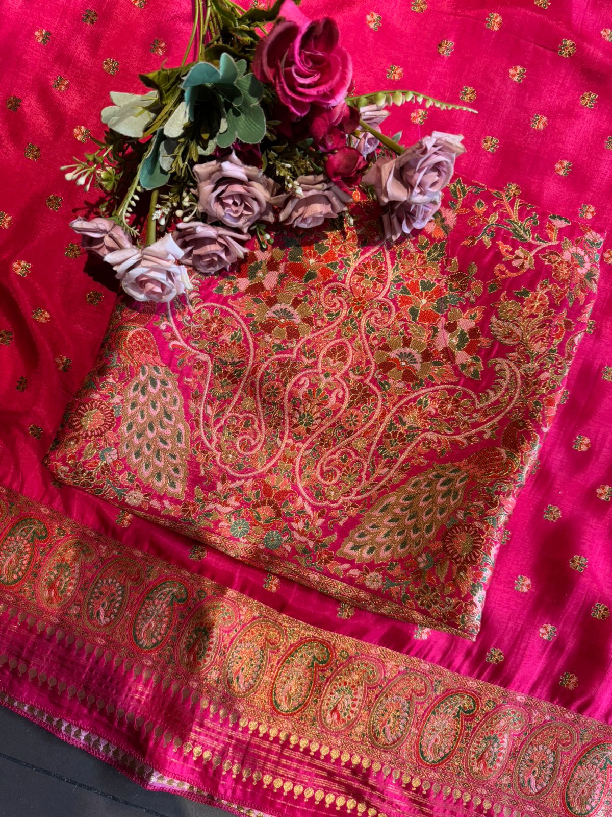 Kashmiri Kani Banarasi Brocade Unstitched Suit