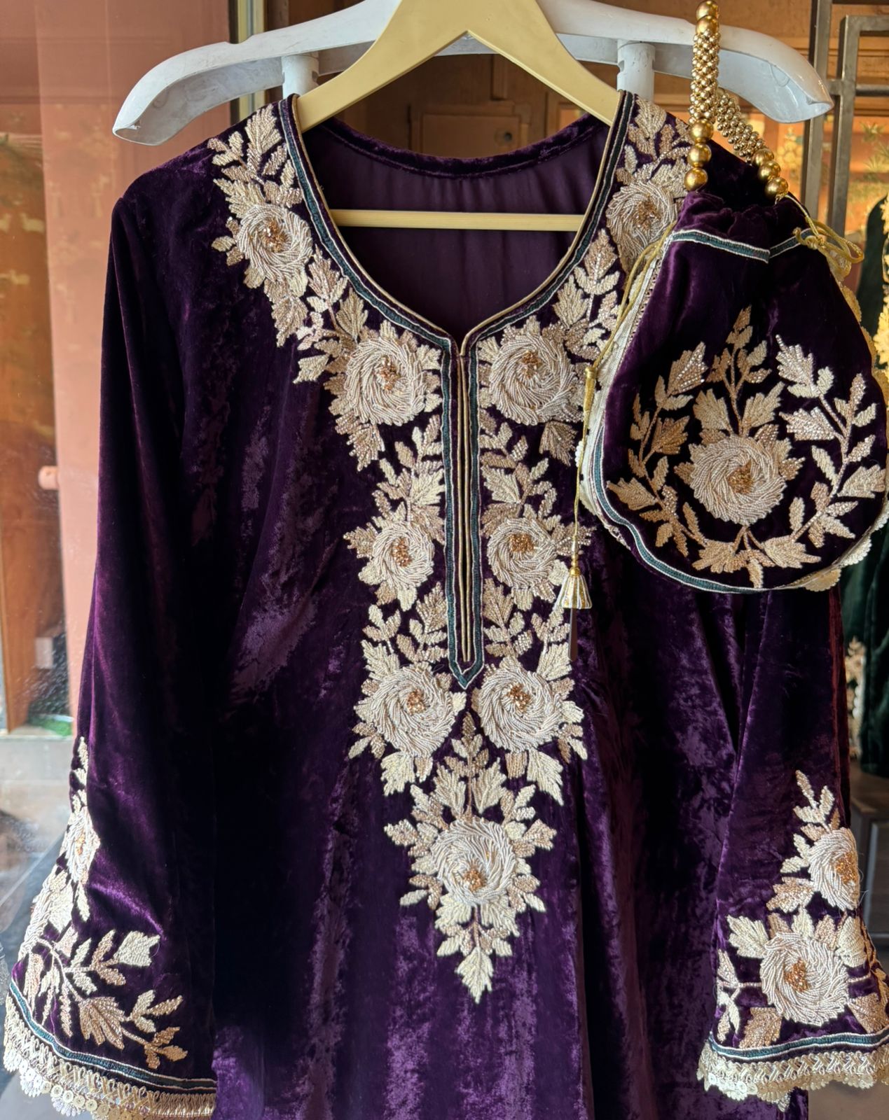 Rich velvet Long dress