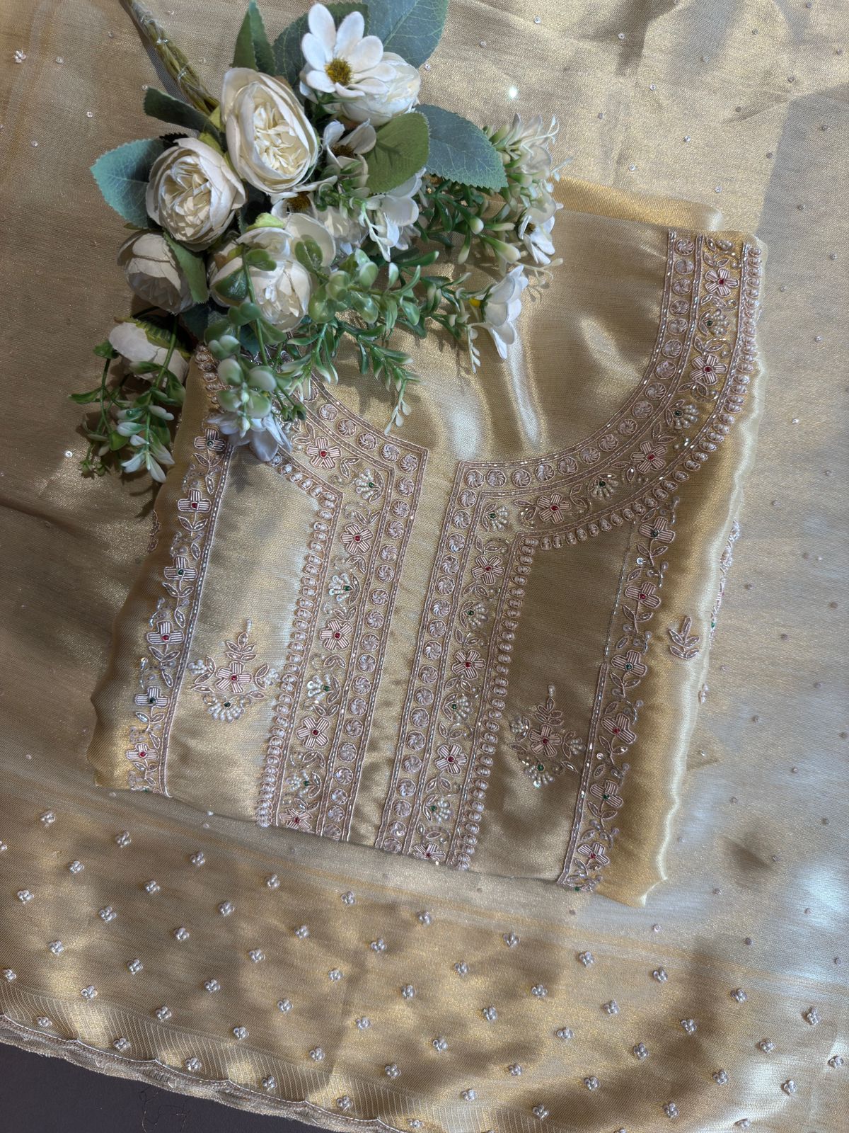 Giraffe tissue Unstitched Suit