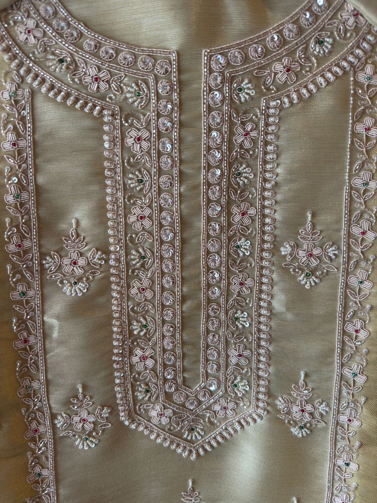 Giraffe tissue Unstitched Suit