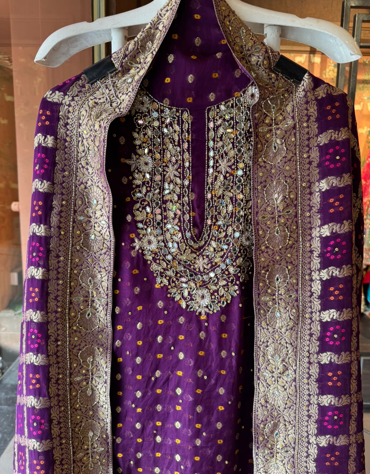 Traditional Indian ethnic Unstitched Suit