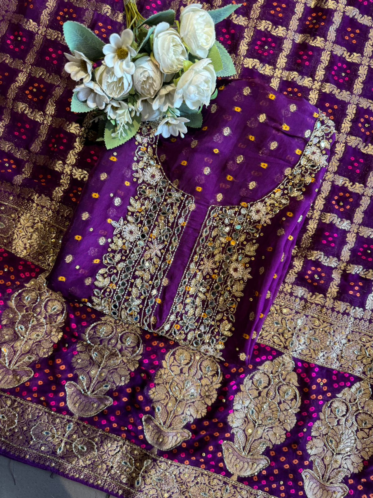 Traditional Indian ethnic Unstitched Suit