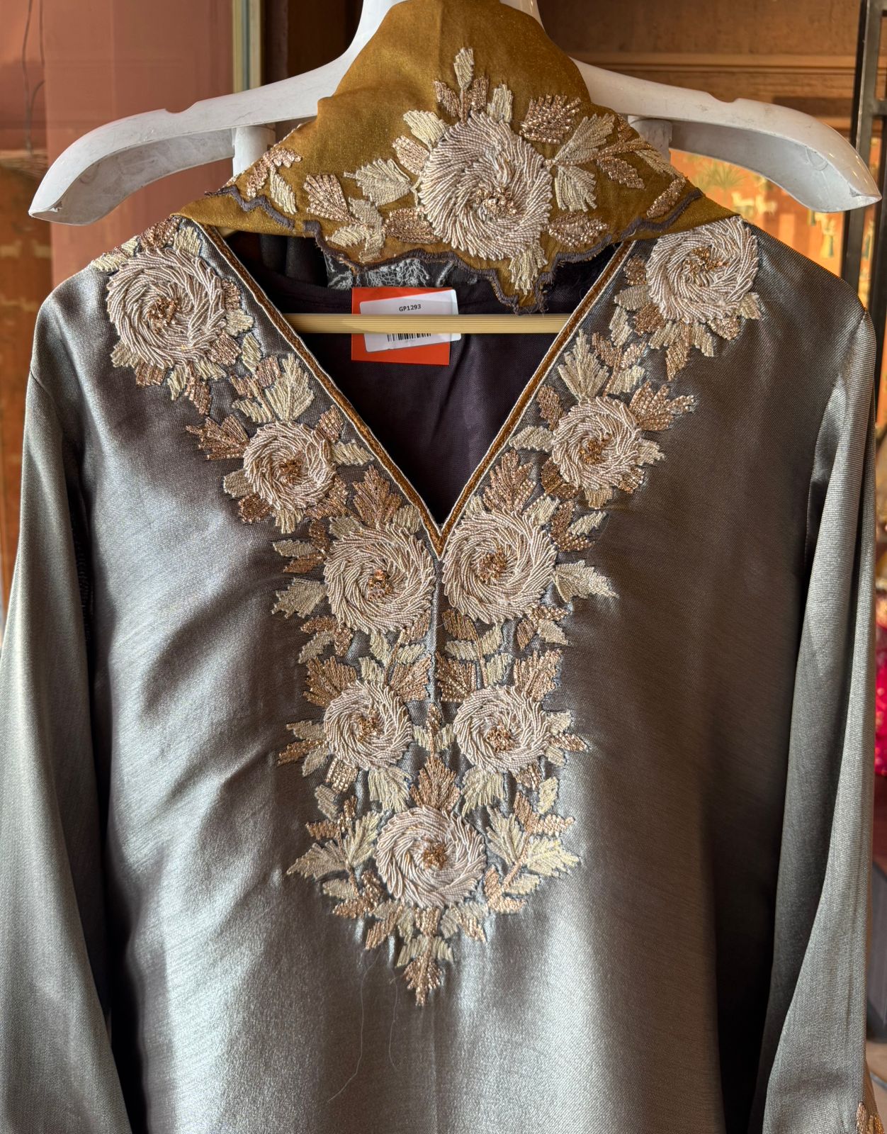 Elegant Indian ethnic suit
